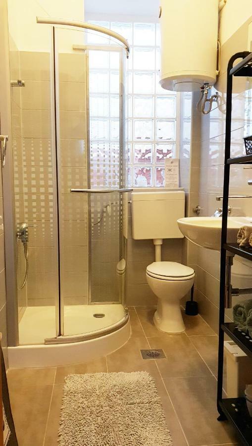 Apartman Kyra Pula Ngoại thất bức ảnh